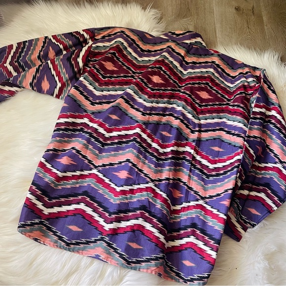 Roper Aztec Print Button Down Shirt - Picture 5 of 5